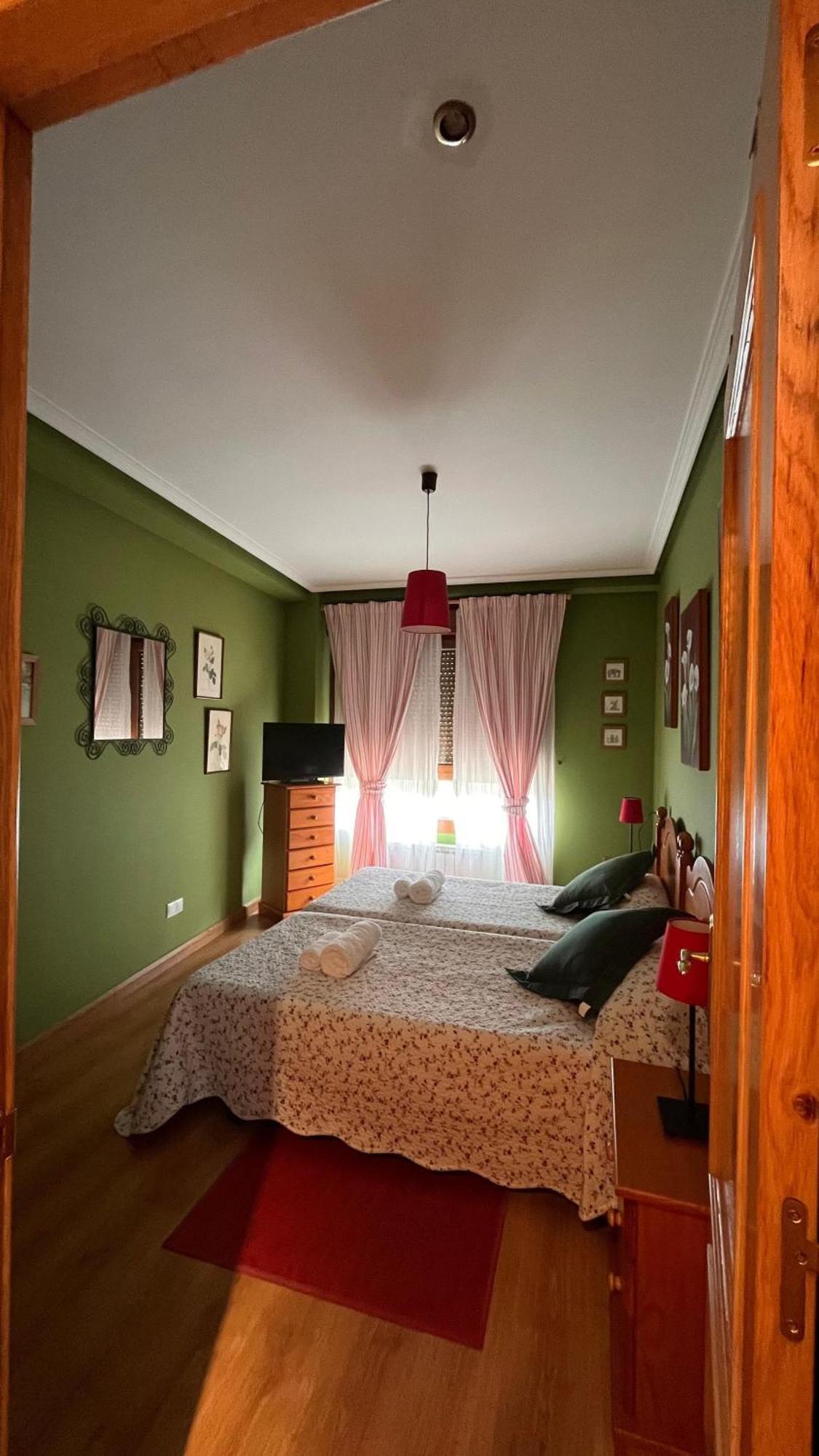 21A02 Coqueto Apartamento Con Garaje Felechosa Esterno foto