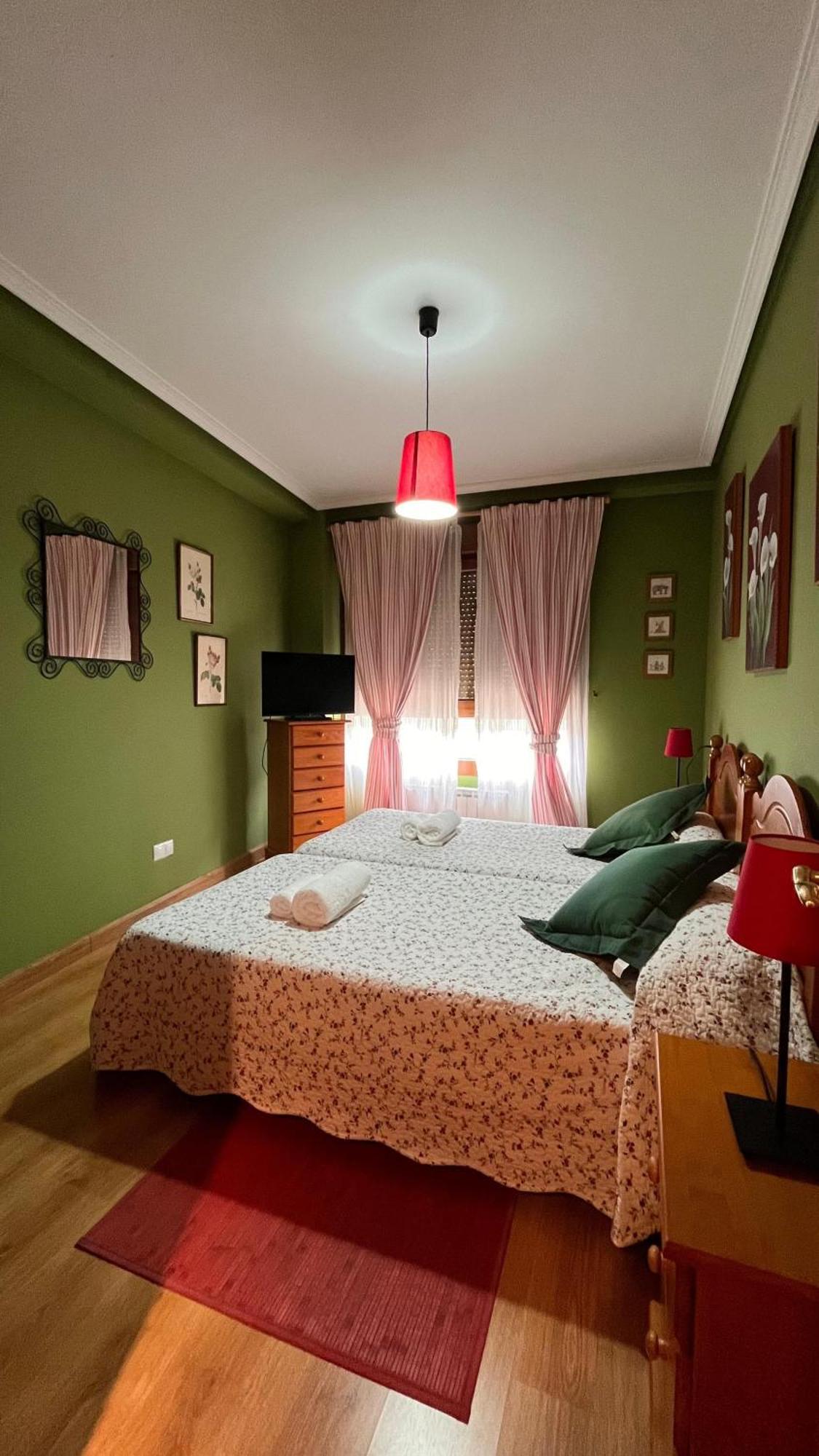21A02 Coqueto Apartamento Con Garaje Felechosa Esterno foto